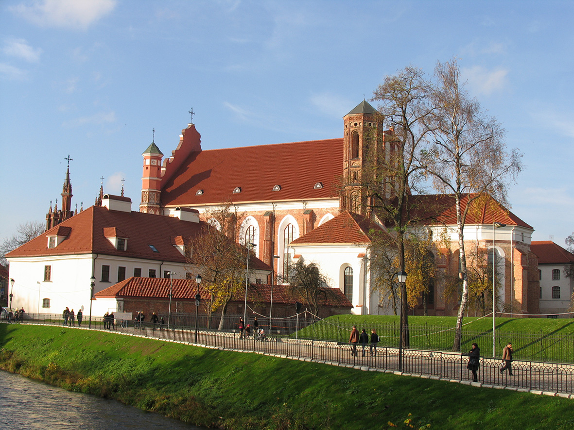 Костел св. Франциска і Бернардина у Вільнюсі. 15—16 ст.